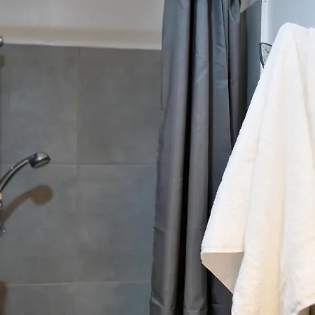 Le De La Ferte - Rue Principale St Valery Saint-Valery-sur-Somme